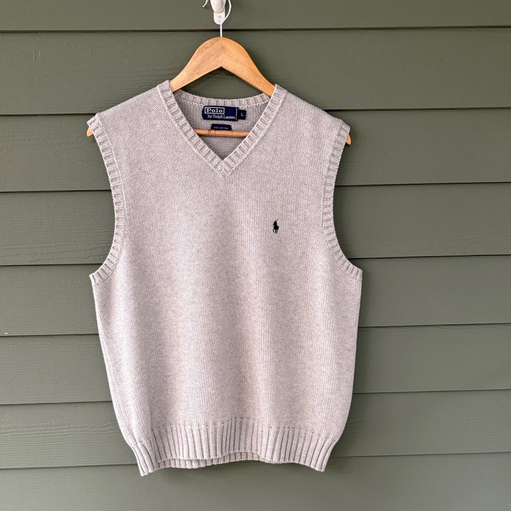 Polo by Ralph Lauren V-Neck Sleeveless Sweater in Light Gray